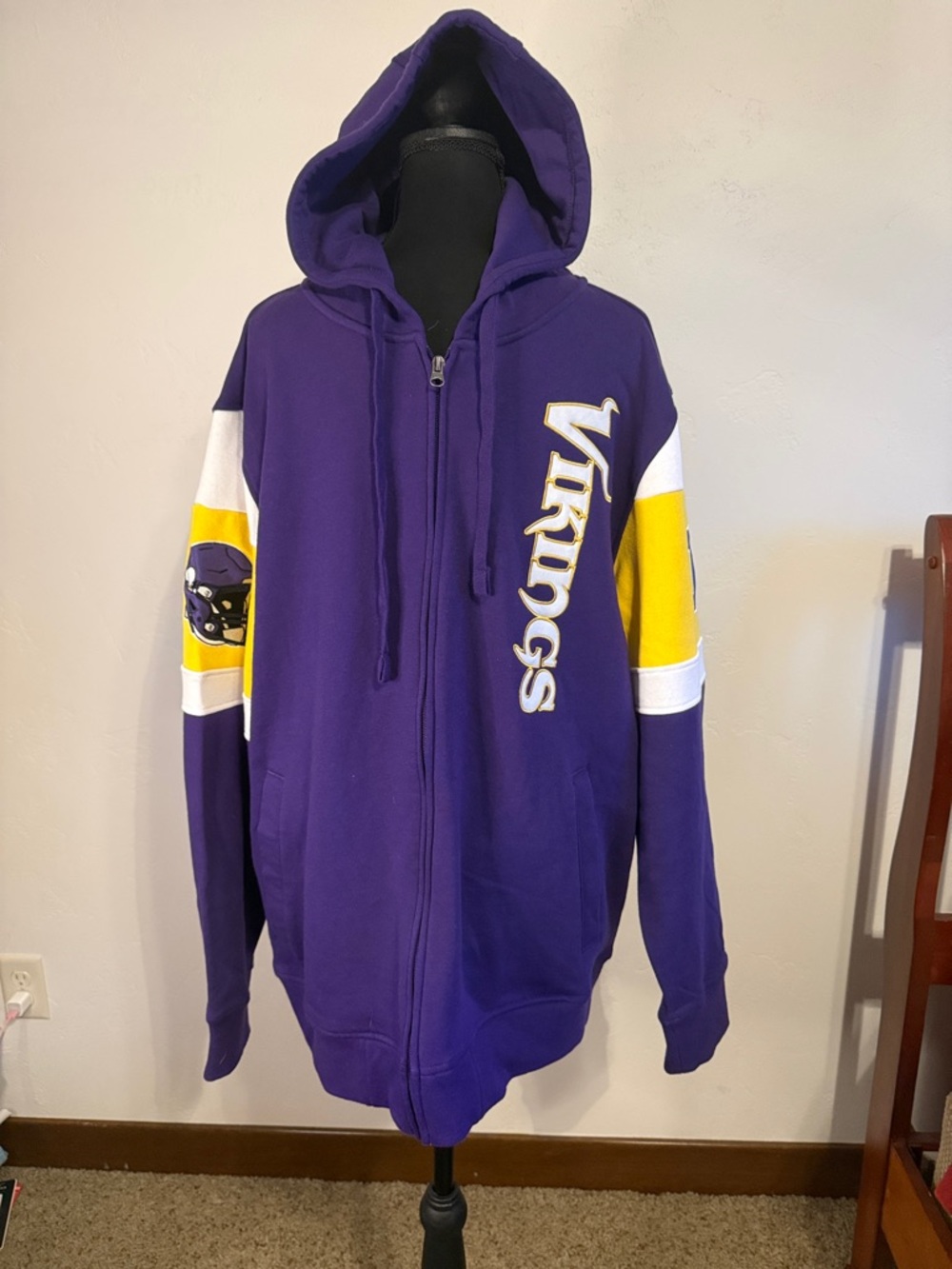STARTER Purple & Yellow Minnesota Vikings Zip-Up Hoodie